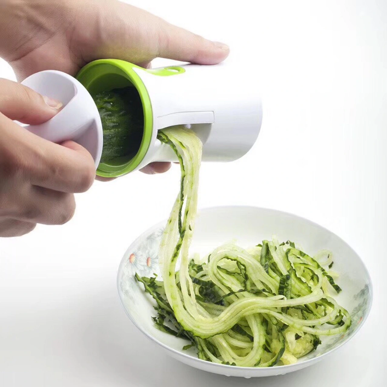 3 in 1 Handheld Spiralizer Vegetable Slicer Hand Spiral Stainless Steel Mandoline Vegetable cutter1 9